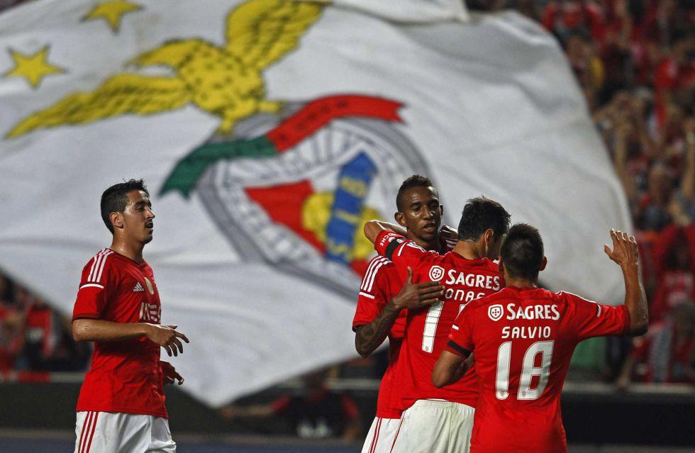 Un gol de Talisca da la victoria al Benfica y le mantiene líder | Internacional | AS.com